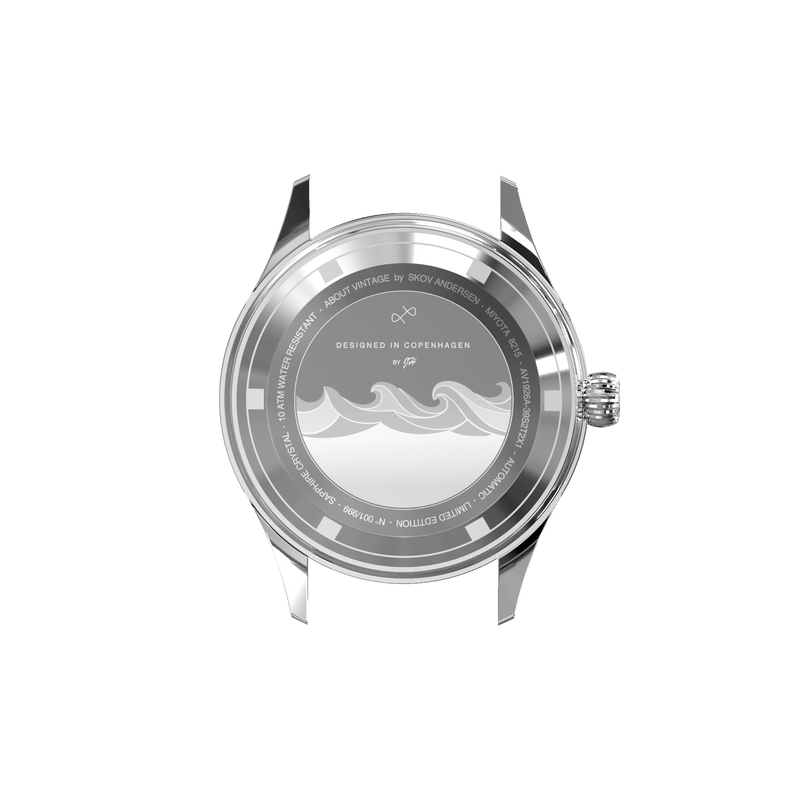 1926 Automatic von AV86, limitierte Edition, Gehäuseboden mit eingraviertem Wellenmotiv, Saphirglas und Edelstahl-Finish