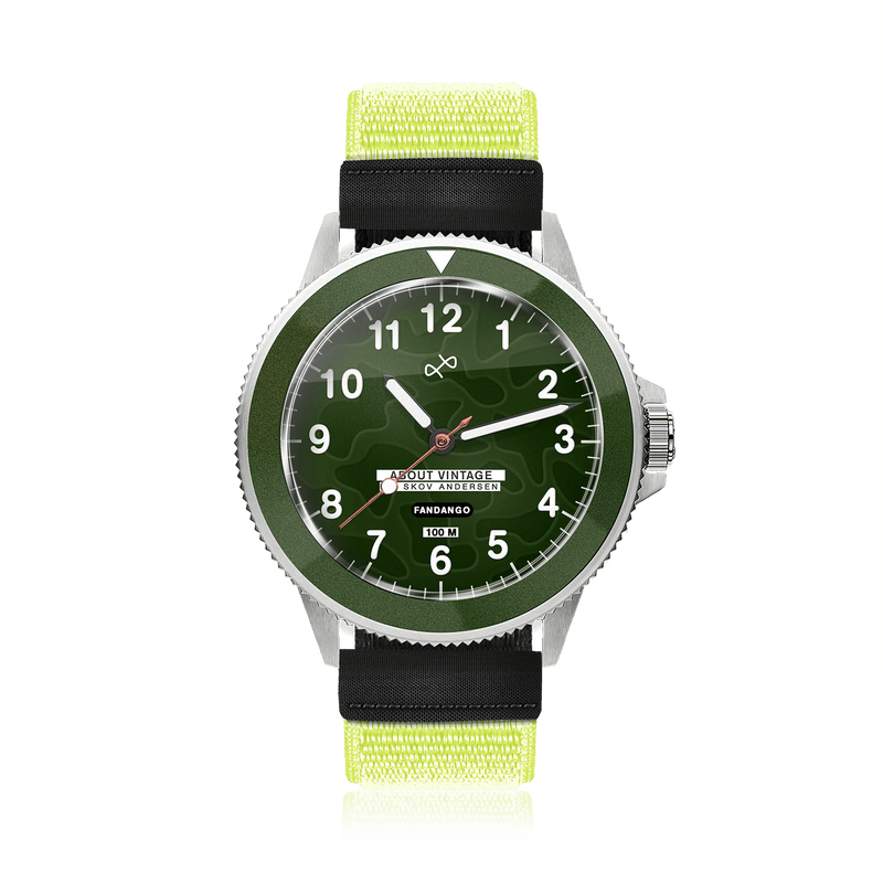 Fandango 'BOB', Green / Green by AV86 kids watch with luminous big numbers, stainless steel case, and easy velcro strap
