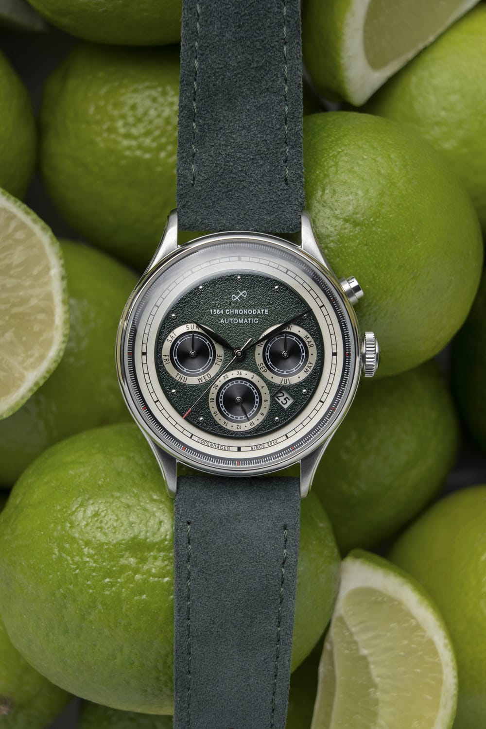 1564 Chronodate Automatic by AV86 vintage-inspired chronograph with sapphire crystal, automatic movement, and textured leather strap