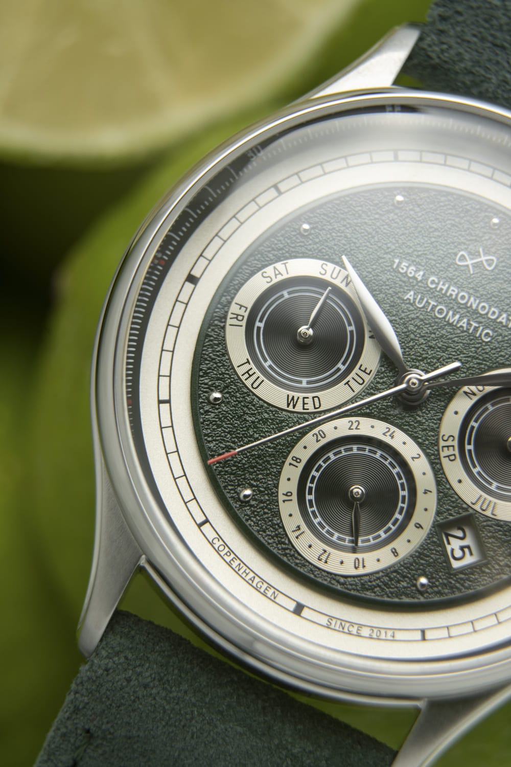 1564 Chronodate Automatic by AV86 vintage-inspired automatic with textured dial, sapphire crystal, multi-function subdials, and leather strap