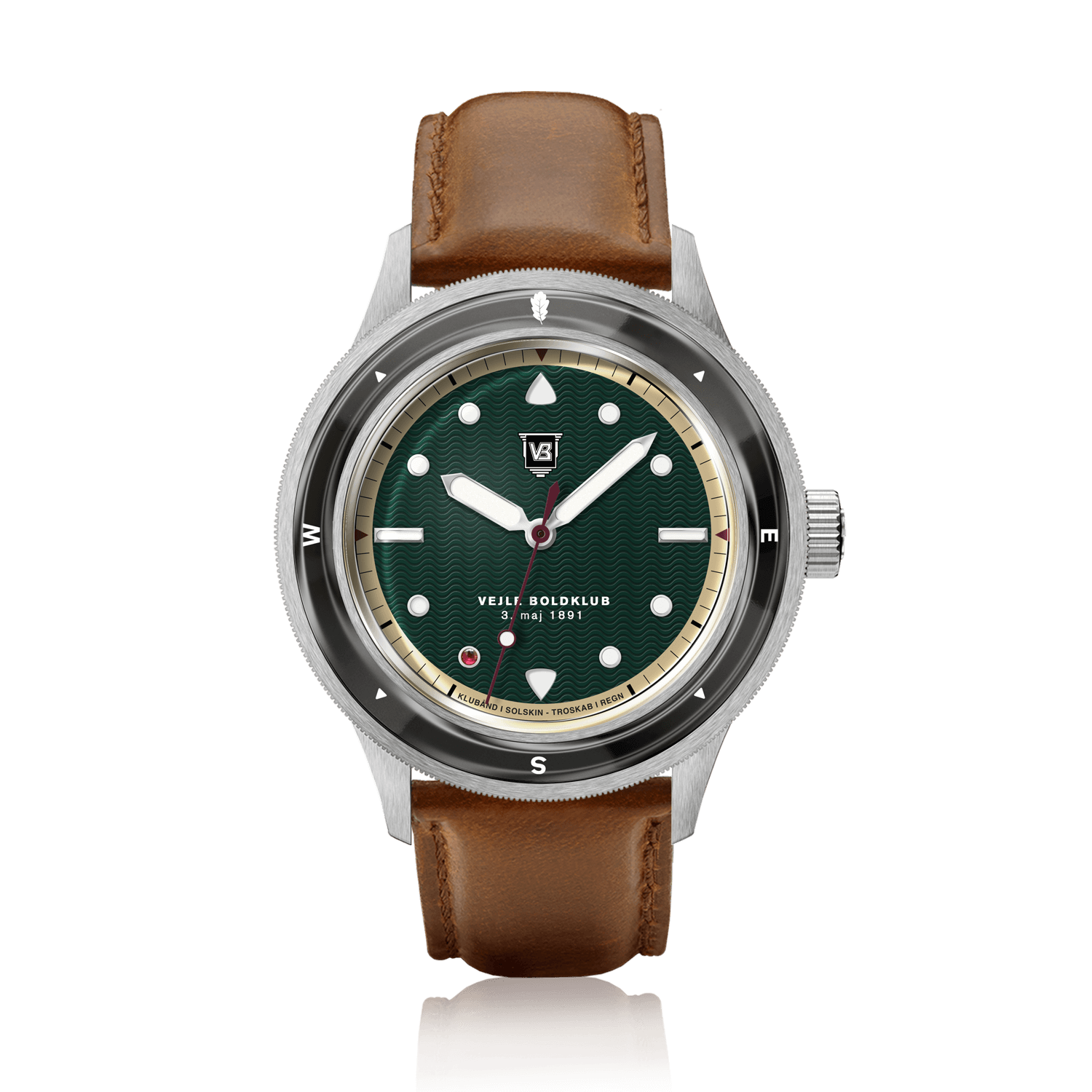 VB Kong Hans Eg, Limited Edition / Forudbestilling by AV86 vintage-inspired diver with compass bezel, sapphire crystal, and brown leather strap