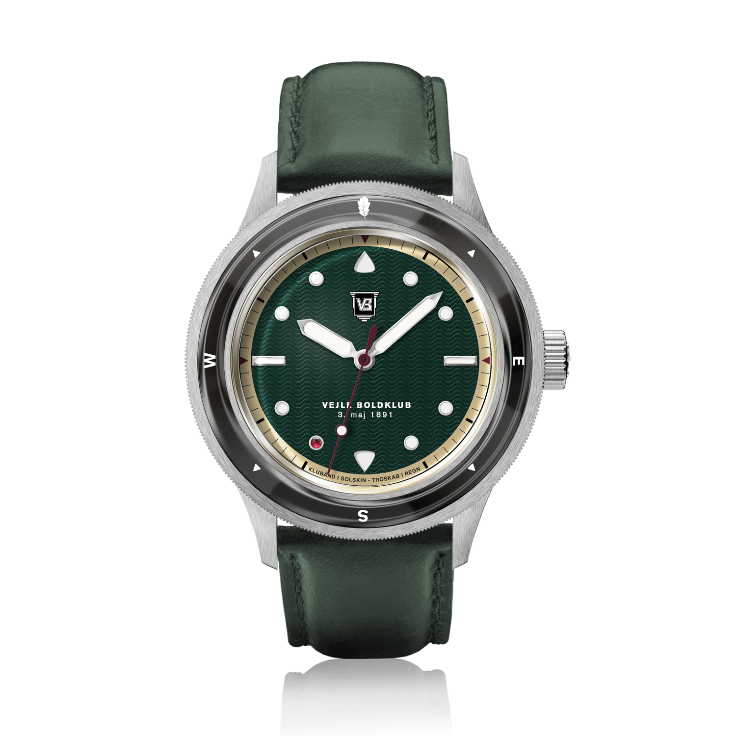 VB Kong Hans Eg, Limited Edition / Forudbestilling by AV86 vintage-inspired diver with sapphire crystal, compass bezel, and leather strap