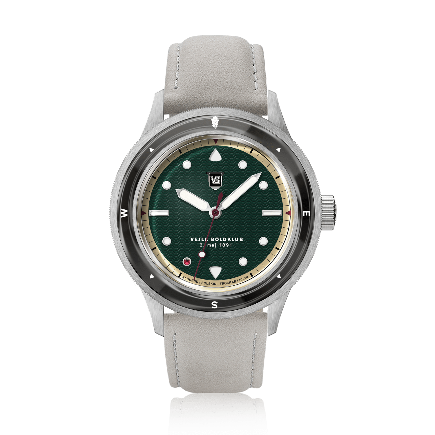 VB Kong Hans Eg, Limited Edition / Forudbestilling by AV86 vintage-inspired diver with compass bezel, sapphire crystal, and suede leather strap