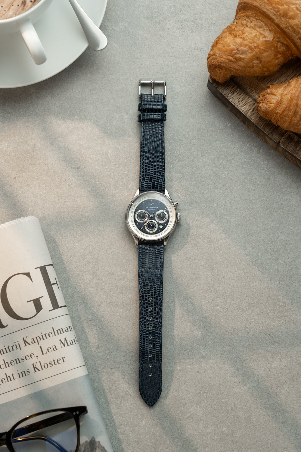 1564 Chronodate Automatic, Steel / Blue