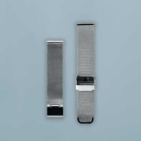 Mesh-rem – Gold fra AV86: todelt, forgyldt udskiftelig rem med spænde med det karakteristiske sløjfelogo, skandinavisk minimalistisk design