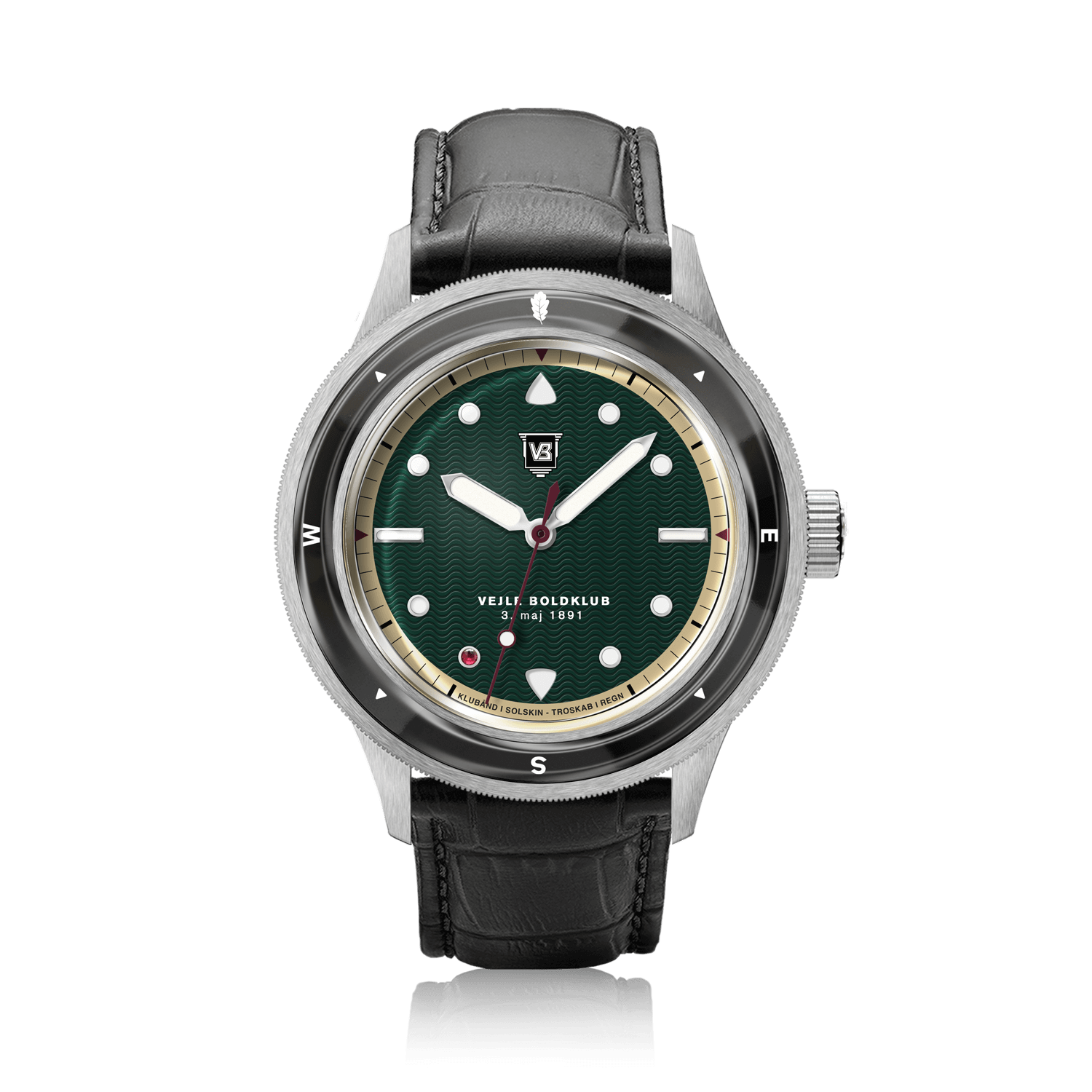 VB Kong Hans Eg, Limited Edition / Forudbestilling by AV86 vintage-inspired diver with sapphire crystal, compass bezel, and black leather strap