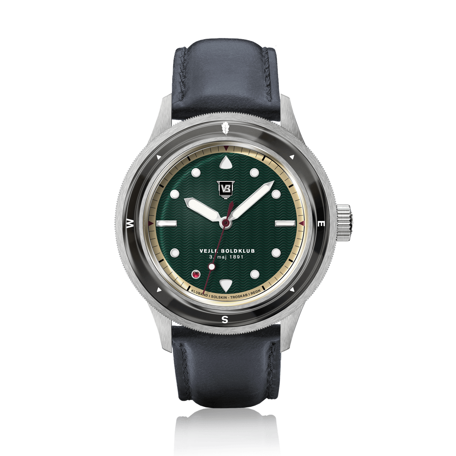 VB Kong Hans Eg, Limited Edition / Forudbestilling by AV86 vintage-inspired diver with compass bezel, sapphire crystal, and leather strap