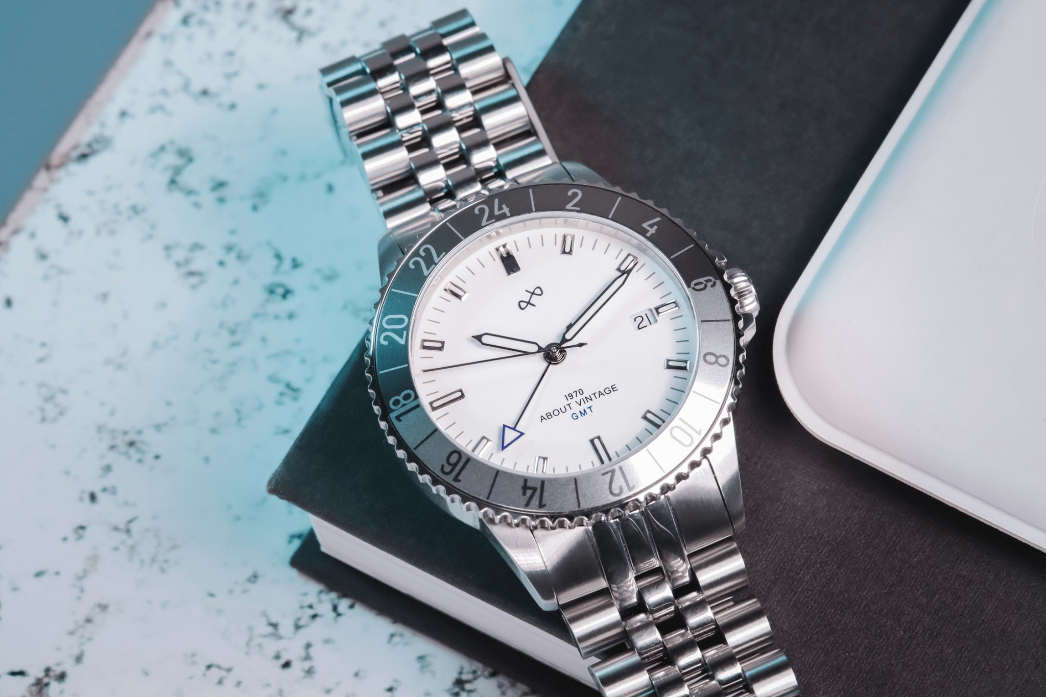 1970 Glacier GMT Automatic by AV86 luxury vintage-inspired GMT with sapphire crystal, 24-hour bezel, and stainless steel bracelet strap